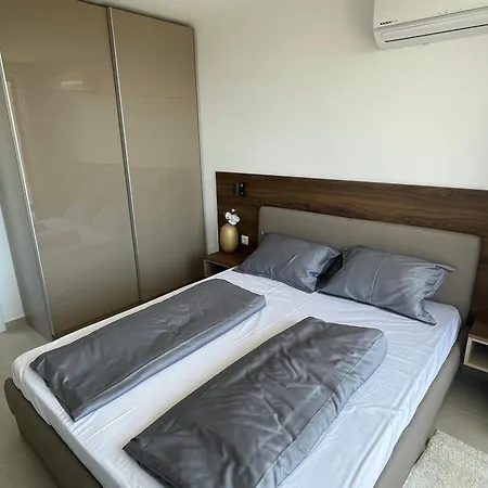Polarstar Beach Premium Meeresblick شقة