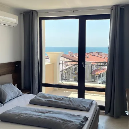 شقة Polarstar Beach Premium Meeresblick سفيتي فلاس