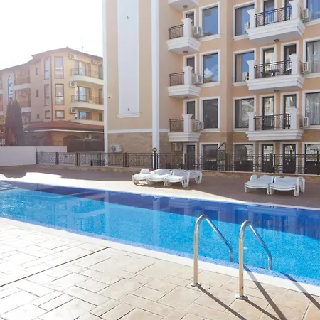 Polarstar Beach Premium Meeresblick شقة